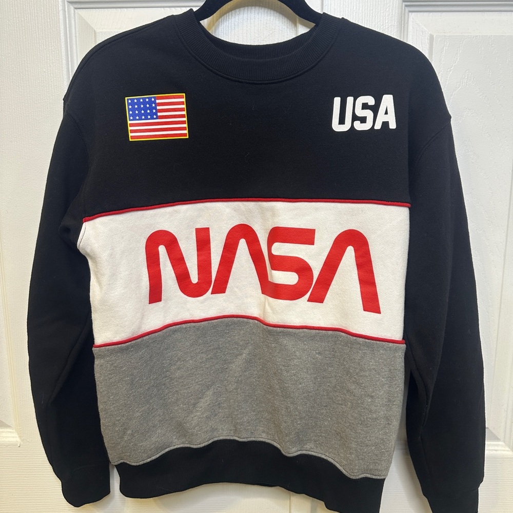 NASA Color Block Crewneck Sweatshirt Black Grey White | Men’s S / Women’s M